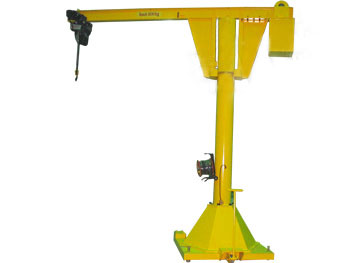 下雨天使用起重机需要注意什么？